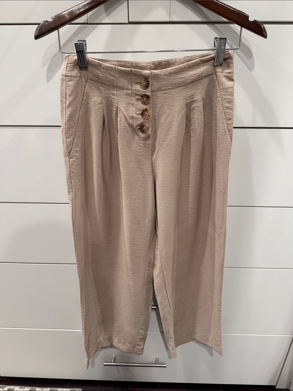 LOFT Beige Button-Front High-Rise Capris